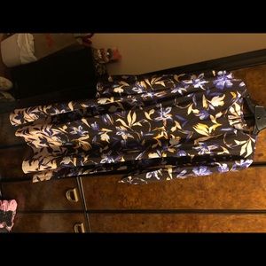 Beautiful floral dress- brand new !